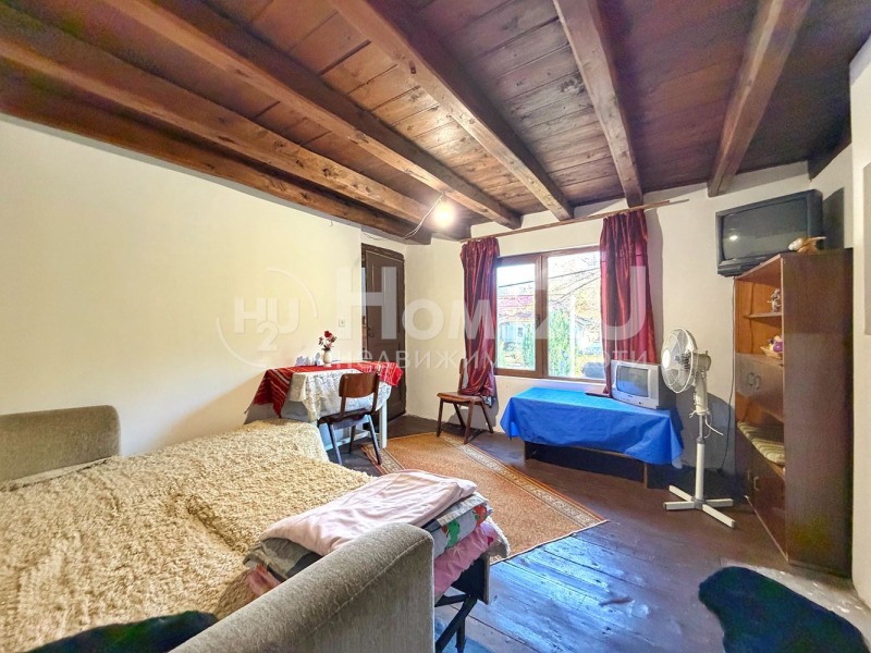 Продава КЪЩА, с. Брягово, област Пловдив, снимка 4 - Къщи - 52640797