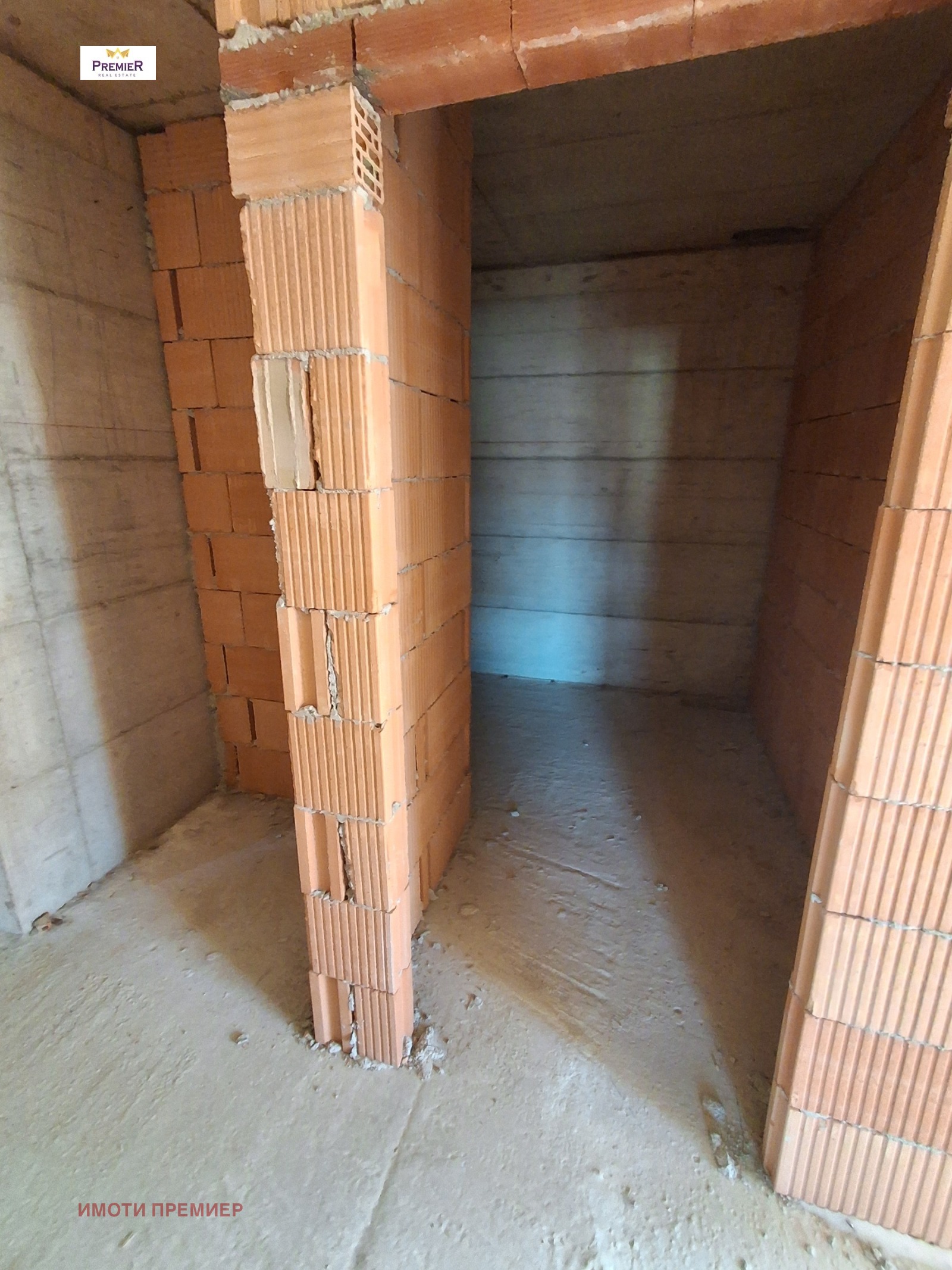 Продава 3-СТАЕН, гр. Варна, Изгрев, снимка 2 - Апартаменти - 54450771