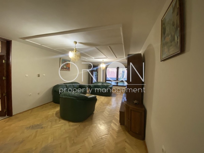 Продава 3-СТАЕН, гр. София, Лозенец, снимка 2 - Апартаменти - 52615809