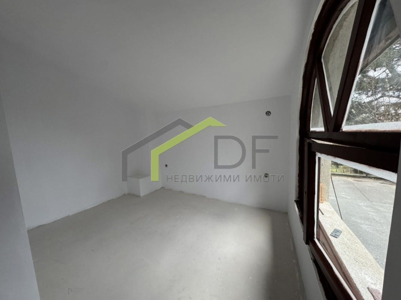 Продава КЪЩА, с. Круша, област Варна, снимка 2 - Къщи - 52619473