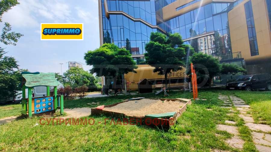 Продава МНОГОСТАЕН, гр. София, Изток, снимка 16 - Апартаменти - 56196344
