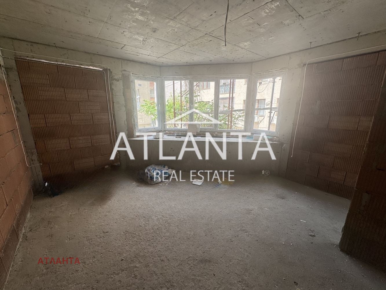 Продава АТЕЛИЕ, ТАВАН, гр. Варна, Гранд Мол, снимка 5 - Апартаменти - 55025215