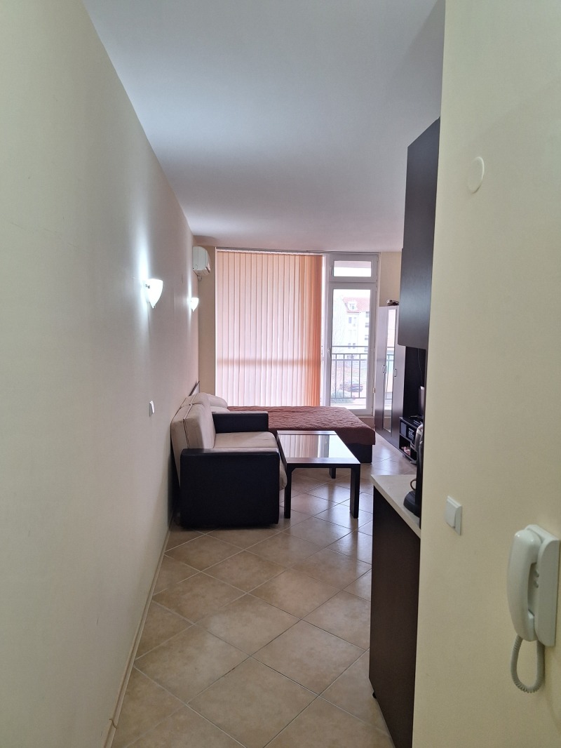 Продава 1-СТАЕН в област Бургас, к.к. Слънчев бряг - 42 кв.м / 52 000 € » 101 703.16 лв., БИЛДКОМЕРС