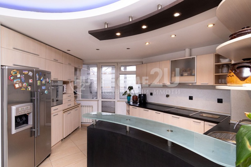 Te koop  3+ slaapkamer Sofia , Izgrev , 310 m² | 55659209 - afbeelding [3]