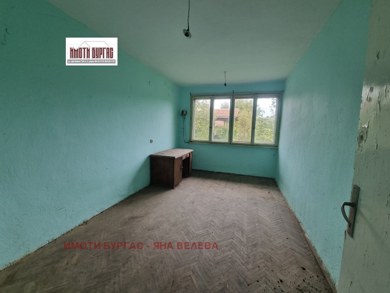 Продава КЪЩА, с. Голямо Буково, област Бургас, снимка 2 - Къщи - 52316603