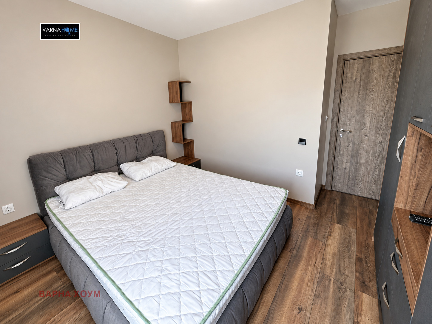 Продава 3-СТАЕН, гр. Варна, Център, снимка 3 - Апартаменти - 56065958