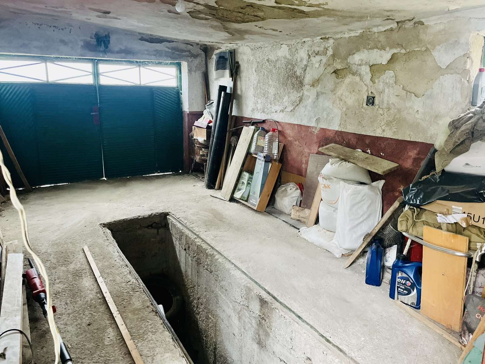 Продава КЪЩА, с. Дибич, област Шумен, снимка 3 - Къщи - 53678069