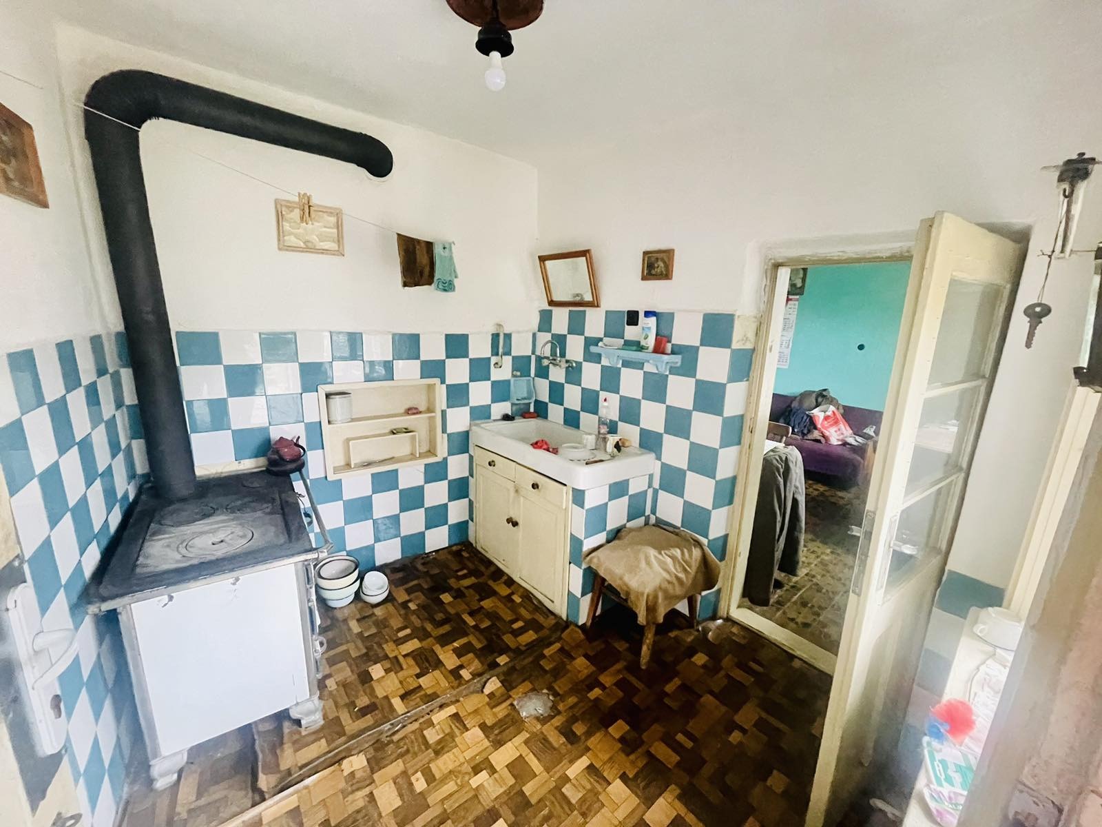 Продава КЪЩА, с. Дибич, област Шумен, снимка 10 - Къщи - 53678069