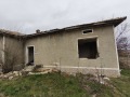 Продава КЪЩА, област Варна, гр. Вълчи дол • 19999 € / 39114.64 лв. • 89919013 4