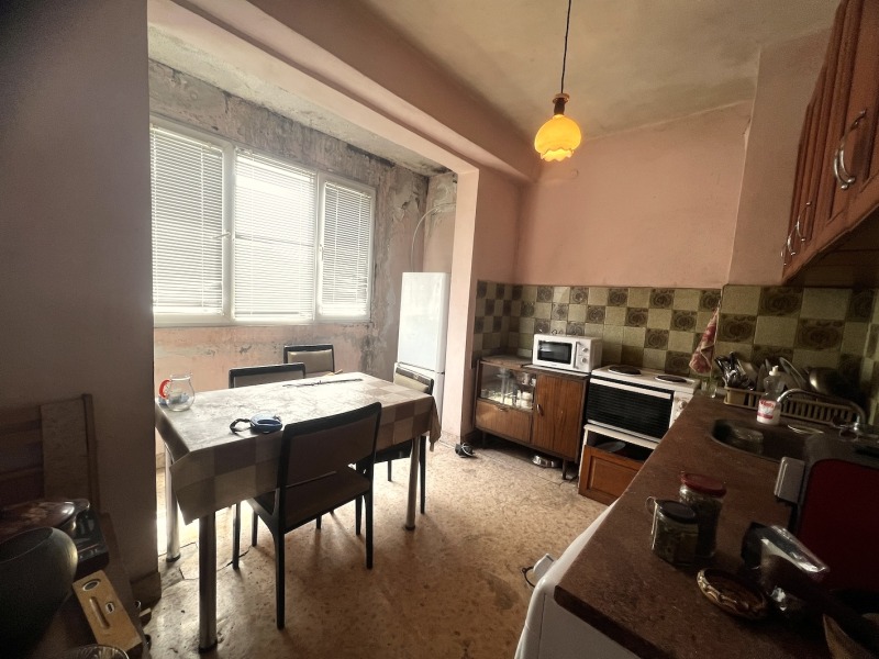 Na prodej  1 ložnice Sofia , Borovo , 59 m2 | 28504840 - obraz [8]