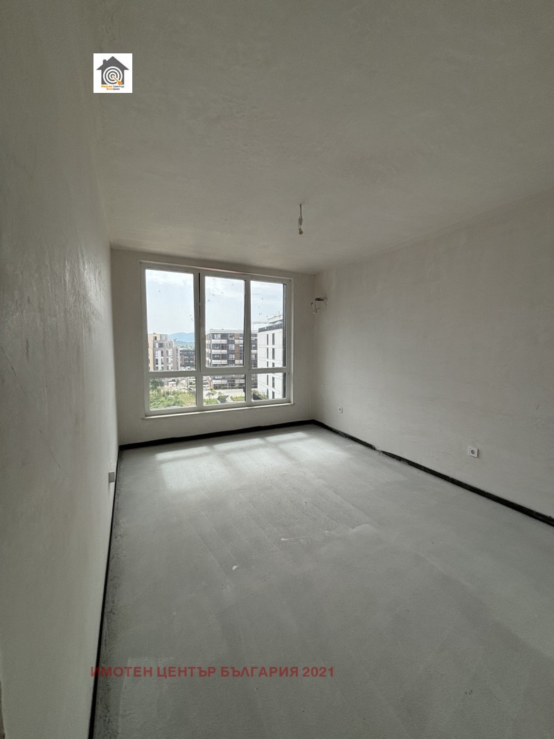 Na prodej  3+ ložnice Sofia , Studentski grad , 135 m2 | 38639662