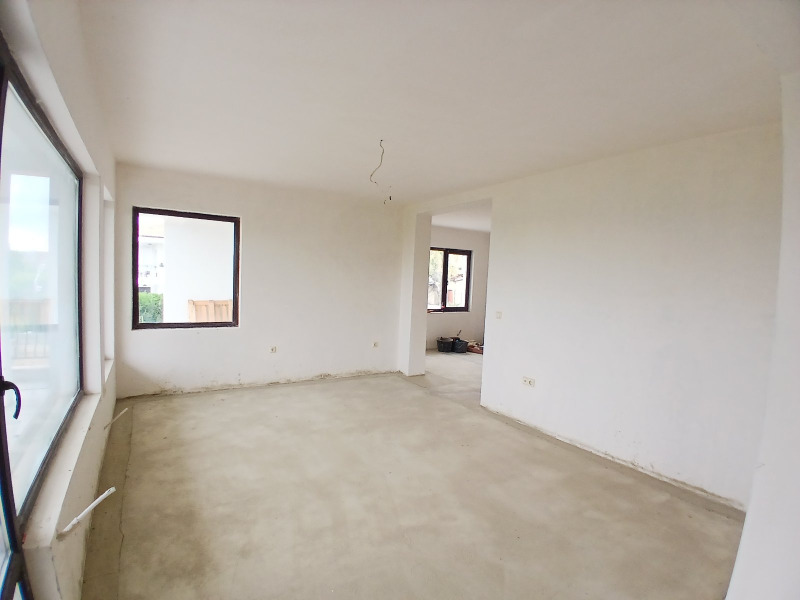 Продава КЪЩА, гр. Варна, м-т Боровец - юг, снимка 9 - Къщи - 53497137