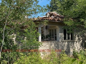 Продажба на имоти в гр. Каварна, област Добрич — страница 8 - изображение 19 