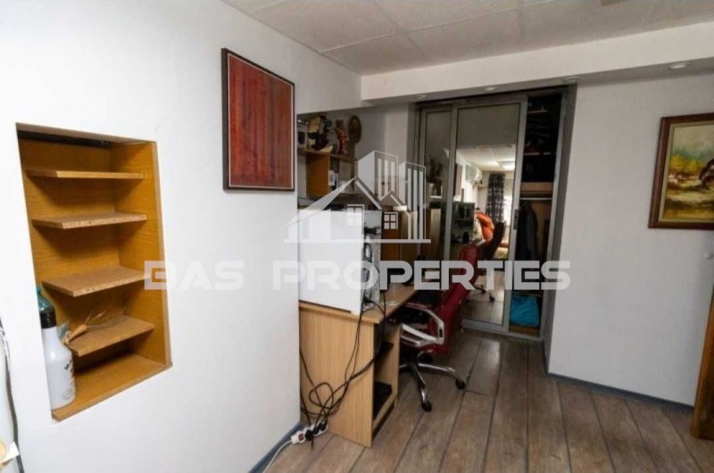 Продава 3-СТАЕН, гр. София, Белите брези, снимка 4 - Апартаменти - 52686868