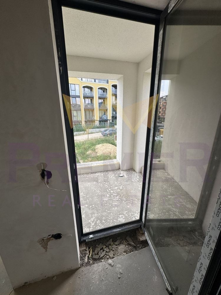 Продава 3-СТАЕН, гр. Варна, к.к. Св.Св. Константин и Елена, снимка 3 - Апартаменти - 55833918