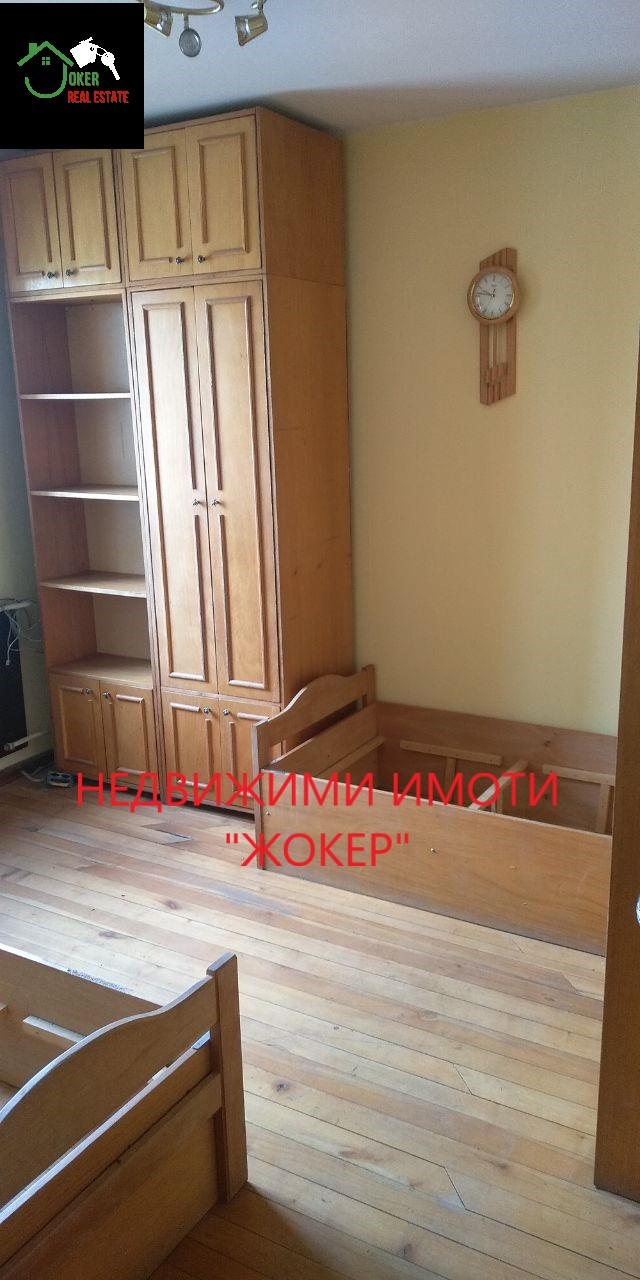 Продава 3-СТАЕН, гр. Велико Търново, Център, снимка 2 - Апартаменти - 56166728