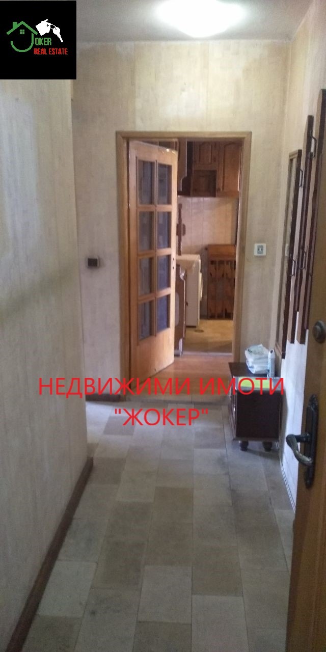 Продава 3-СТАЕН, гр. Велико Търново, Център, снимка 5 - Апартаменти - 56166728