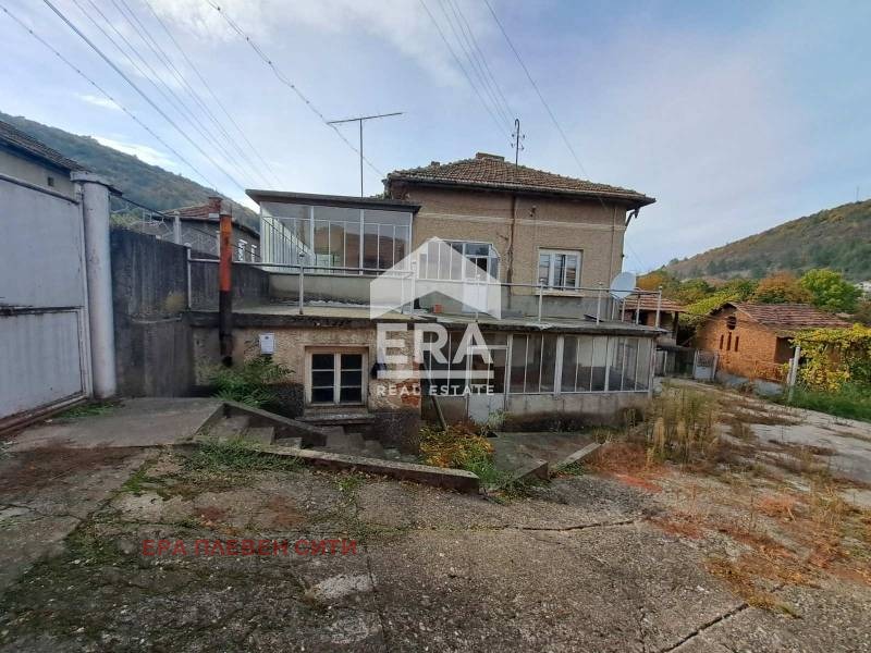 Продава КЪЩА, гр. Червен бряг, област Плевен, снимка 8 - Къщи - 53602087