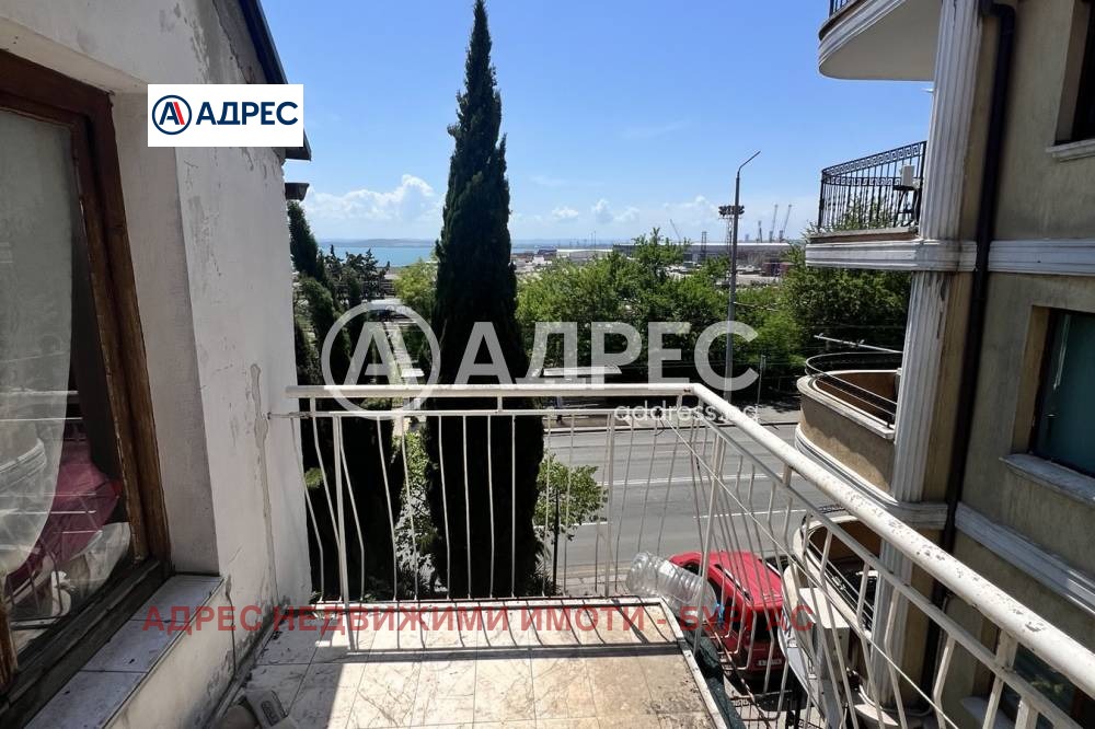 Продава ЕТАЖ ОТ КЪЩА, гр. Бургас, Възраждане
