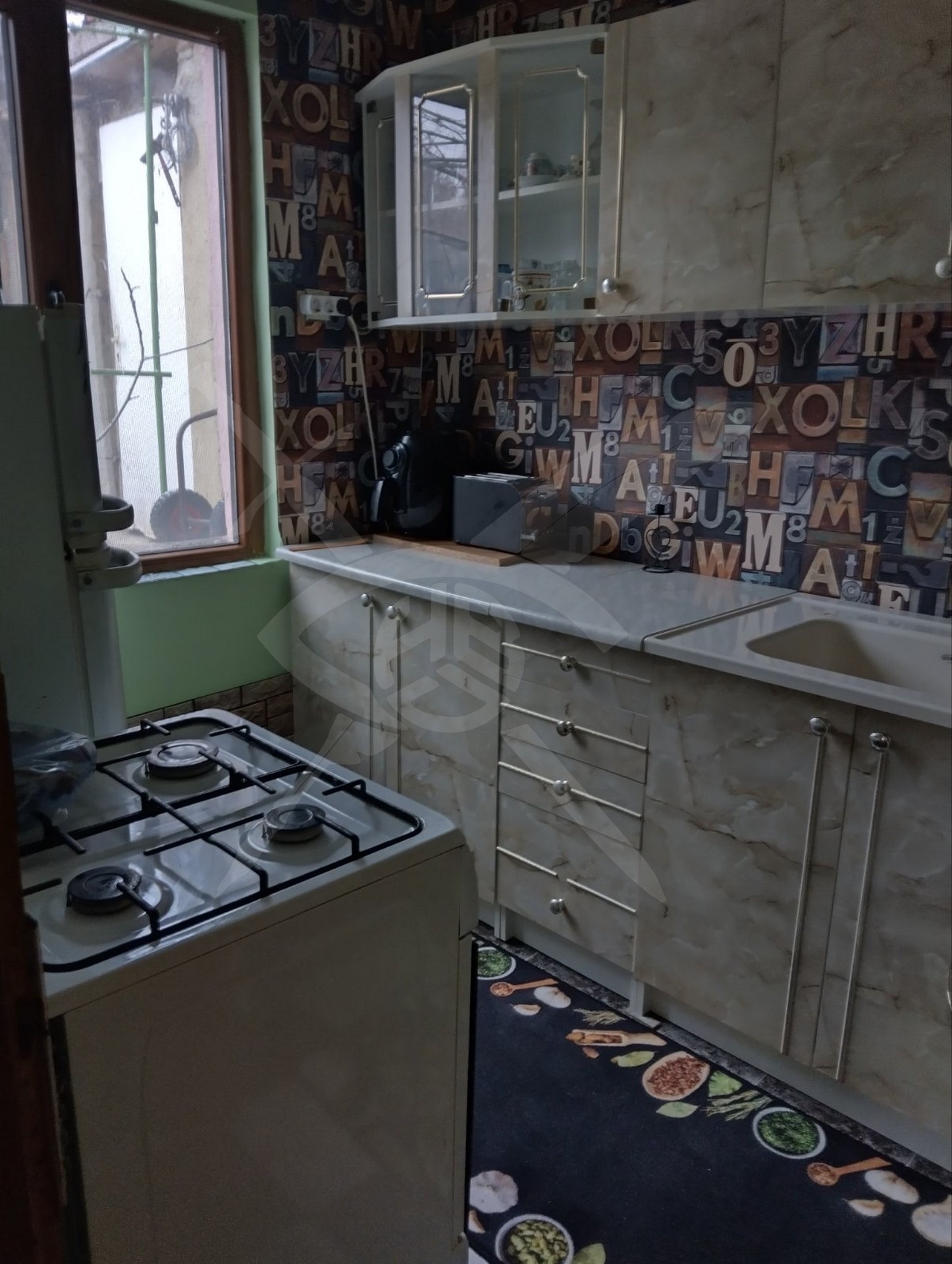 Продава КЪЩА, гр. Варна, Възраждане 4, снимка 3 - Къщи - 54034812