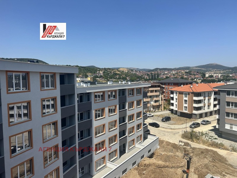 На продаж  2 спальні Кърджали , Възрожденци , 85 кв.м | 79138580