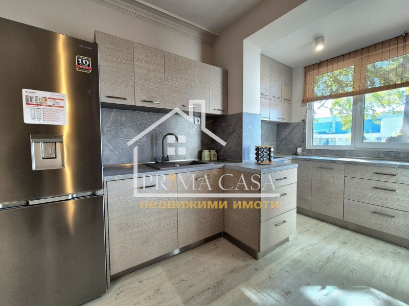 Eladó  3 hálószobás Plovdiv , Gagarin , 99 négyzetméter | 78642960 - kép [3]