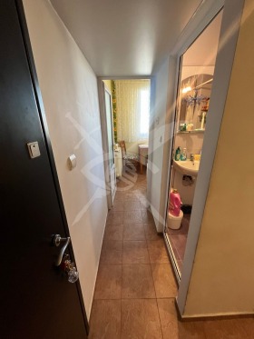 1 Schlafzimmer Borowo, Sofia 11