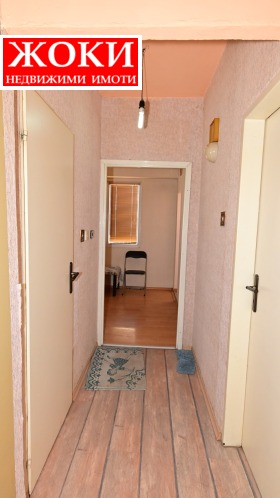 1 Schlafzimmer Iztok, Pernik 9