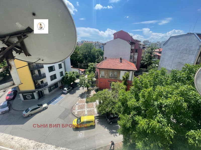 De vânzare  1 dormitor Pleven , Șiroc țentâr , 66 mp | 66351932 - imagine [9]