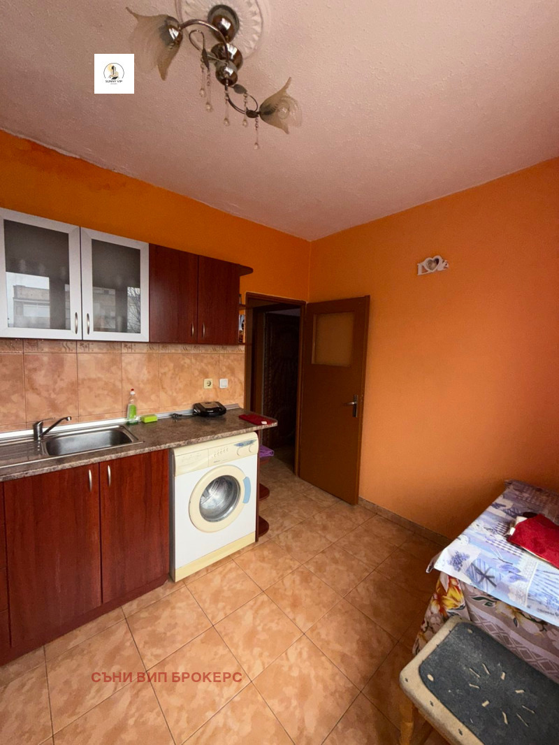 Продава  3-стаен град Плевен , Сторгозия , 75 кв.м | 69090478 - изображение [8]