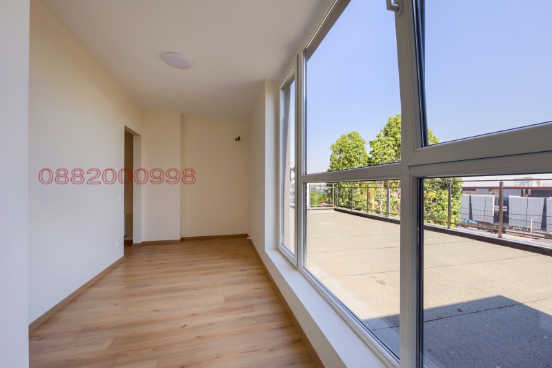 In vendita  3 camere da letto Sofia , Manastirski livadi , 275 mq | 52921234 - Immagine [9]