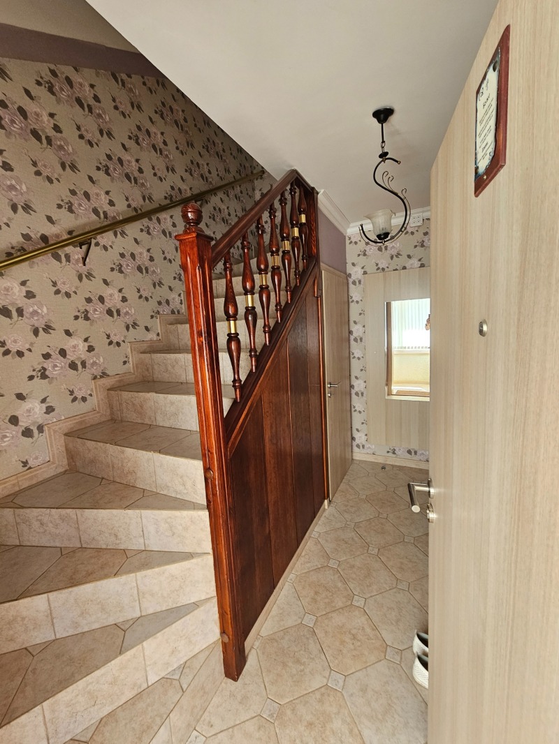 Продава  Къща град София , гр. Банкя , 170 кв.м | 63749749 - изображение [17]
