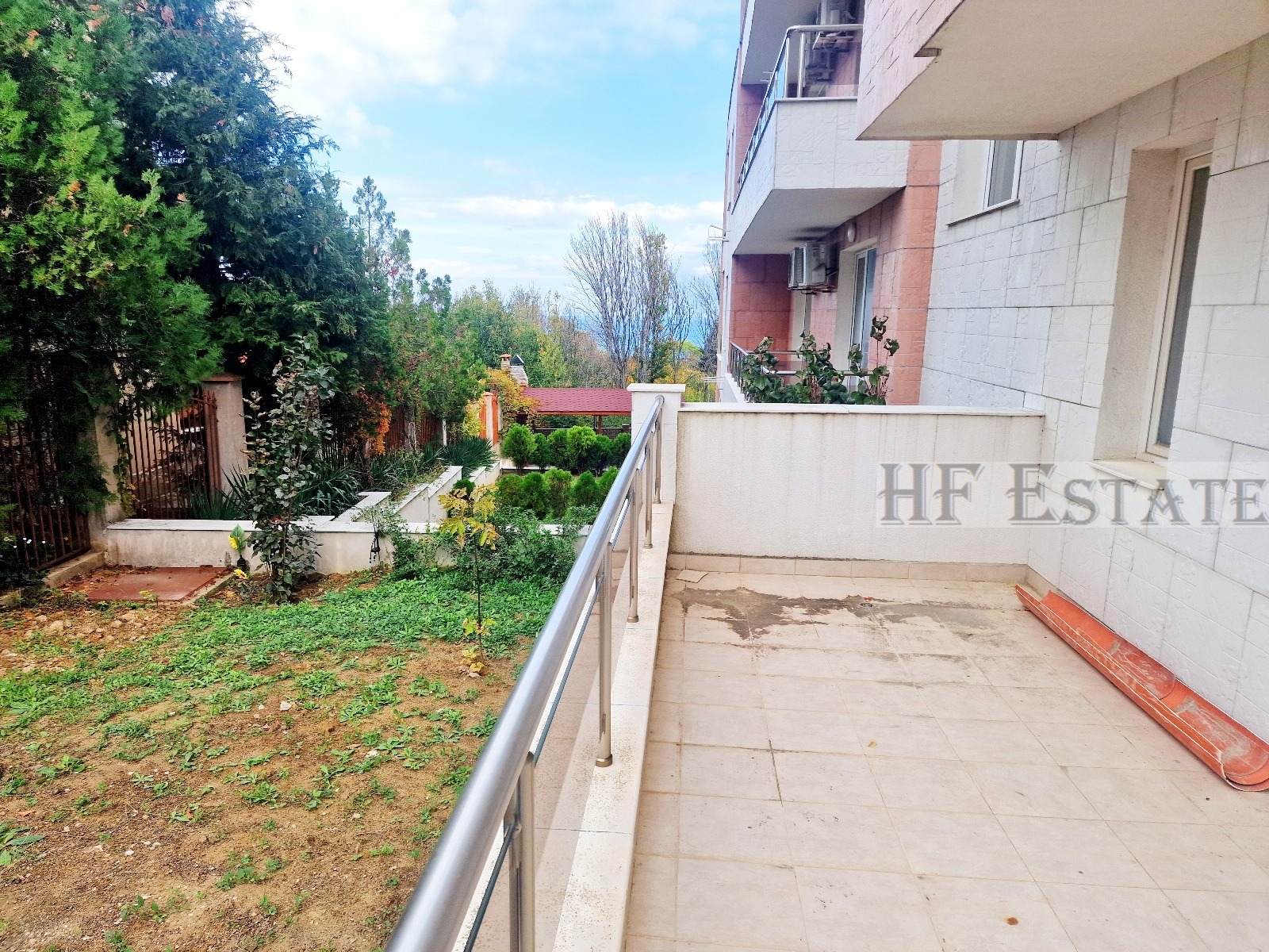Продава 1-СТАЕН, гр. Бяла, област Варна, снимка 4 - Апартаменти - 56057158
