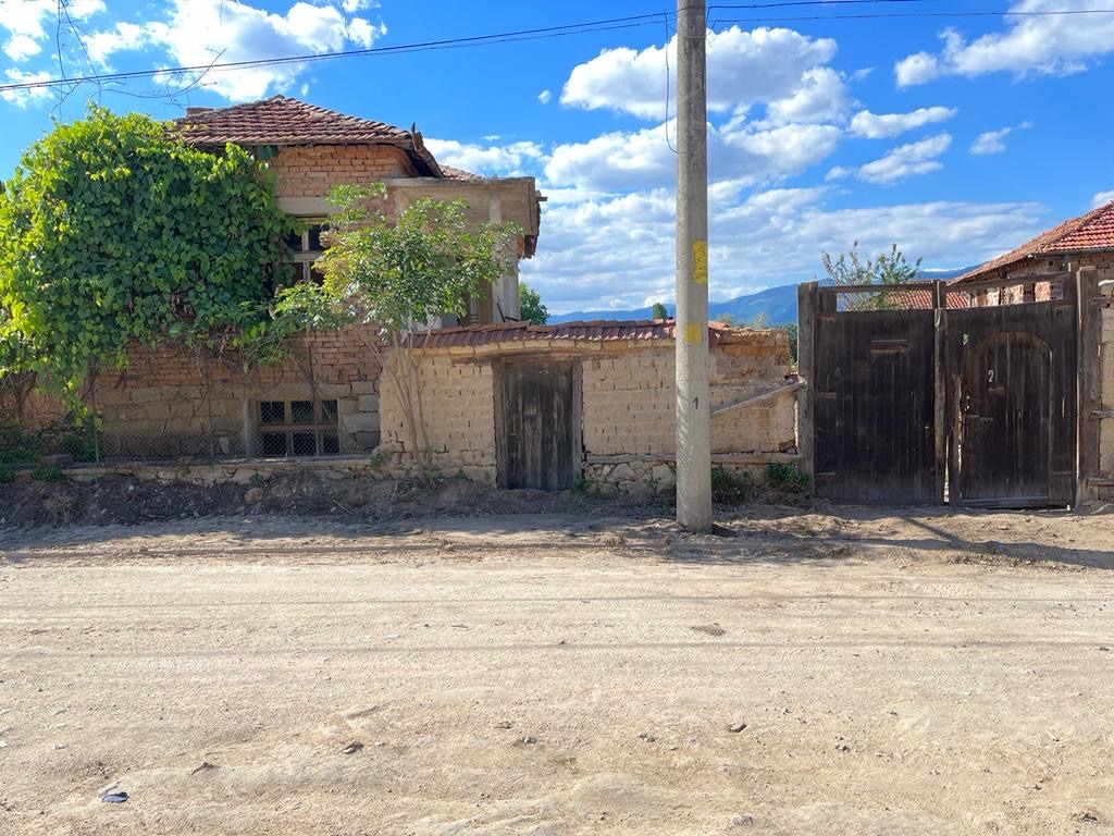 Продава КЪЩА, с. Каравелово, област Пловдив, снимка 8 - Къщи - 53870376