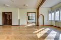 Продава МНОГОСТАЕН, гр. София, Докторски паметник, снимка 2