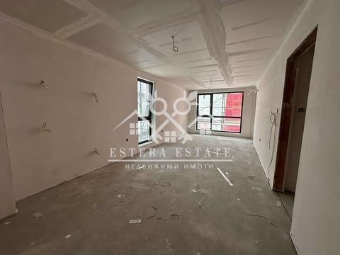 Eladó  2 hálószobás Sumen , Voenno ucsilishte , 92 négyzetméter | 12123069 - kép [3]