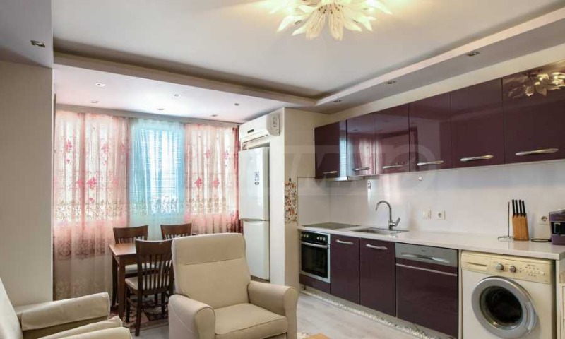 For Sale  2 bedroom Plovdiv , Tsentar , 85 sq.m | 57540523 - image [2]
