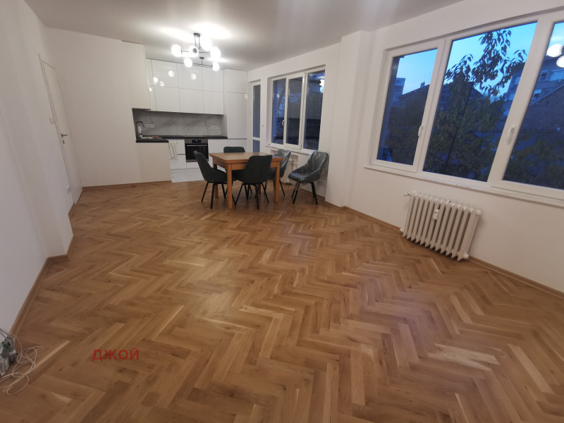 Продава 3-СТАЕН, гр. София, Център, снимка 5 - Апартаменти - 52436025