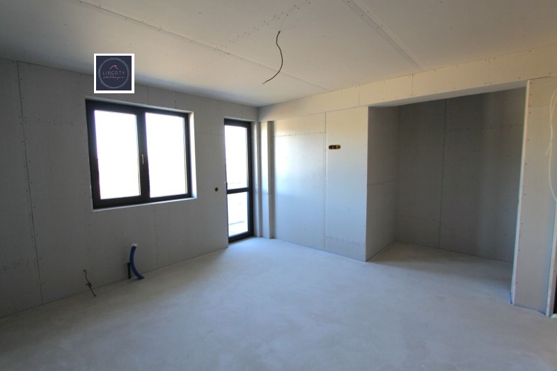 Продава КЪЩА, гр. Божурище, област София област, снимка 13 - Къщи - 52871926