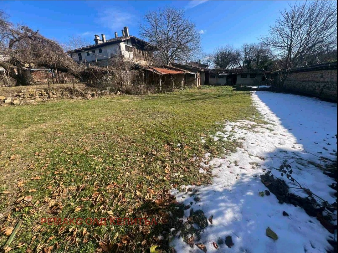 Продава КЪЩА, с. Арбанаси, област Велико Търново, снимка 2 - Къщи - 43620673