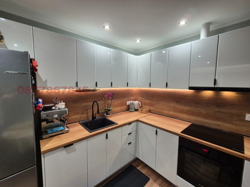 Продава  3-стаен град София , Фондови жилища , 71 кв.м | 88512413 - изображение [3]