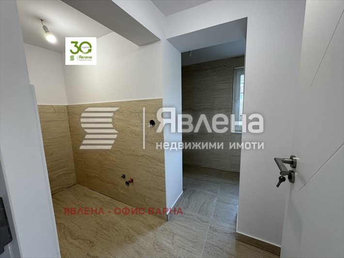 Продава МНОГОСТАЕН, гр. Варна, Зимно кино Тракия, снимка 12 - Апартаменти - 54611716