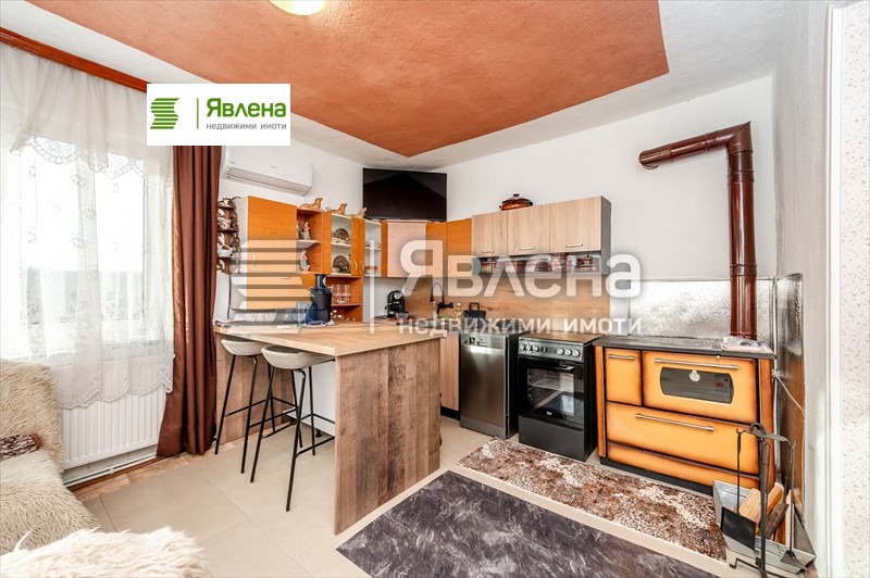 Продава 2-СТАЕН, гр. Перник, Църква, снимка 13 - Апартаменти - 54298230