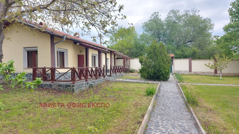 Продава  Къща област София , гр. Костинброд , 224 кв.м | 44102103 - изображение [2]