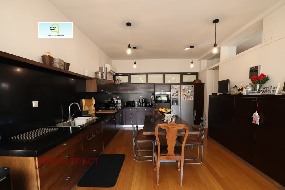 Продава КЪЩА, Извън страната, област Извън страната, снимка 2 - Къщи - 52713130