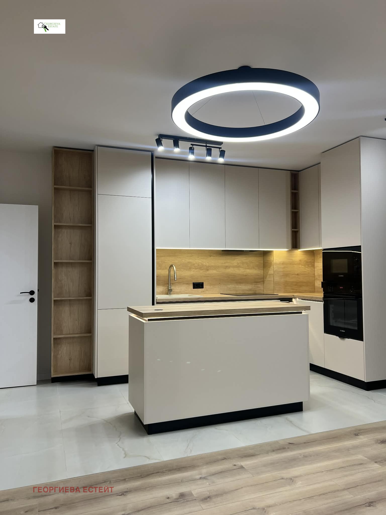 Продава 3-СТАЕН, гр. Пловдив, Тракия