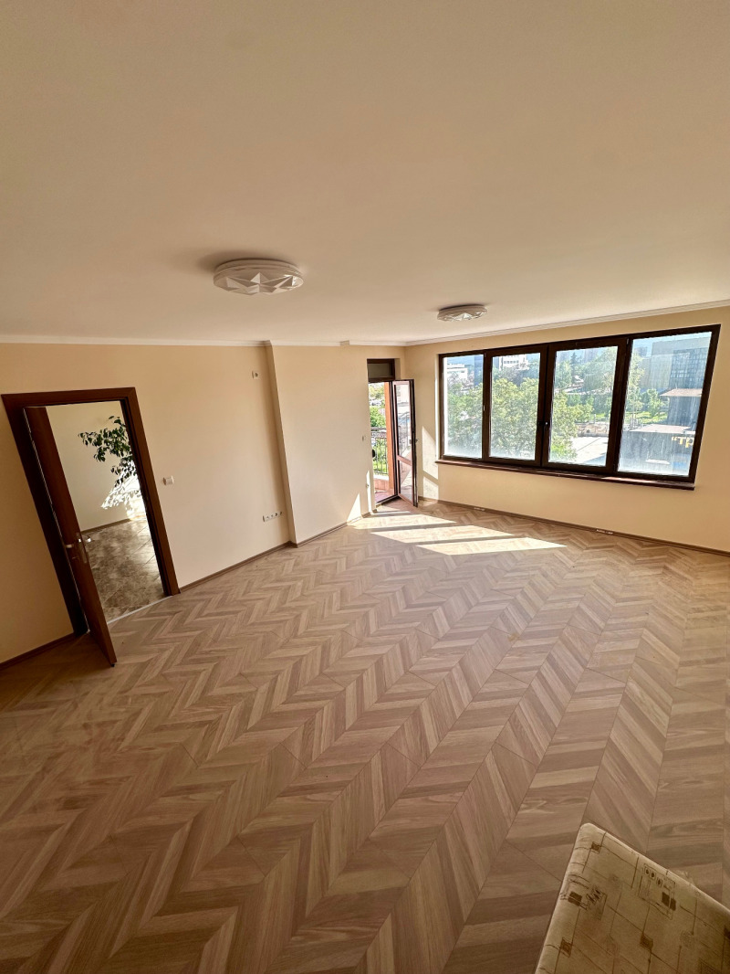 Продава  3-стаен град Пловдив , Кършияка , 152 кв.м | 68986360