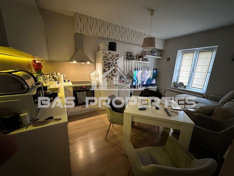 Продава 3-СТАЕН, гр. София, Илинден