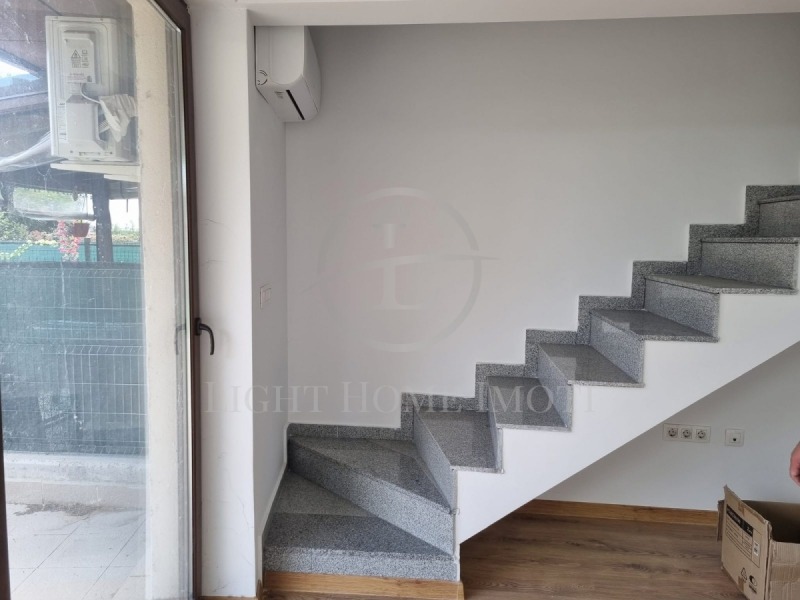 In vendita  Maisonette Plovdiv , Hristo Smirnenski , 252 mq | 32317030 - Immagine [11]