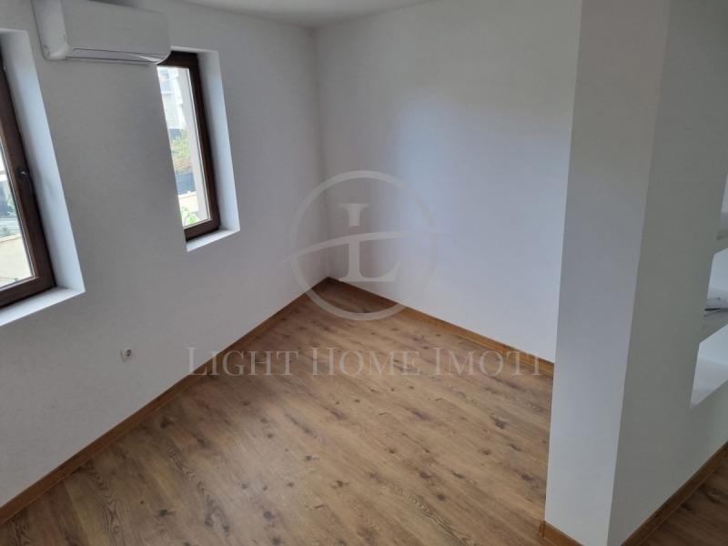 In vendita  Maisonette Plovdiv , Hristo Smirnenski , 252 mq | 32317030 - Immagine [8]